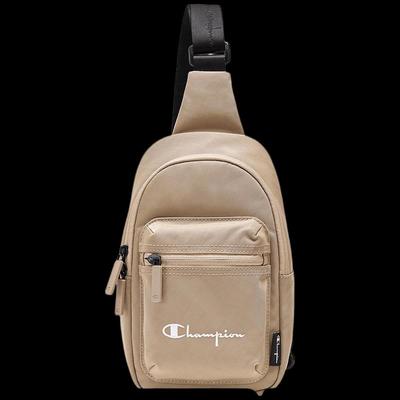 Lässige Brusttasche