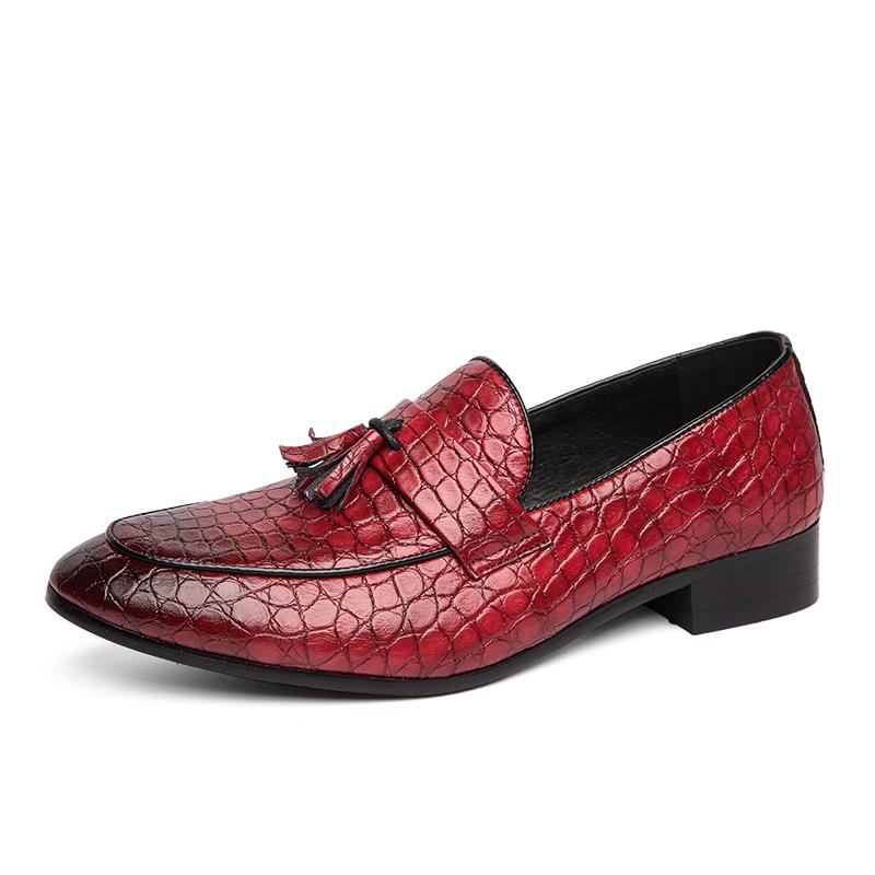 Red Crocodile Pattern Loafers Luxury Brand Tassel Thick Sole Pointed Toe Casual Shoes Slip-on Oxford Shoes Men's Shoes Moccasin