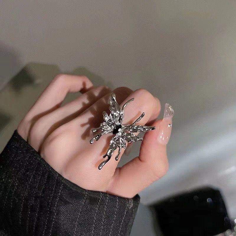 High-End Designer Open Butterfly Ring for Women - Cold Style, Fashionable Statement Piece
