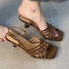 Calzado para mujer – Sandalias