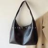 Soft leather simple shoulder bag women's fashion versatile niche underarm bag high-end large-capacity bag