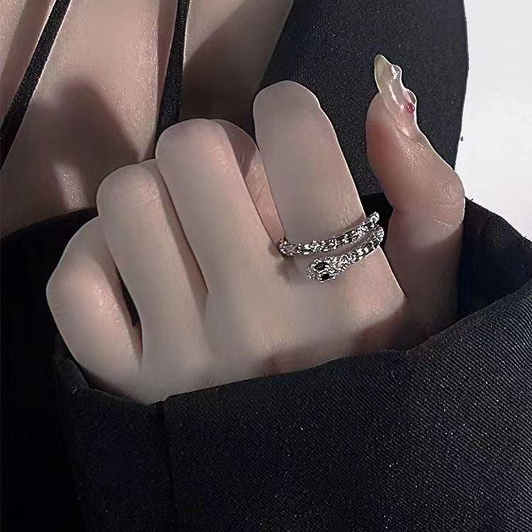 Light Luxury Spirit Snake Ring, Snake-shaped Female Niche Design, Senior Couple Pair Ring, Fashion, Personalized Index Finger Ring, Male Tide Opening