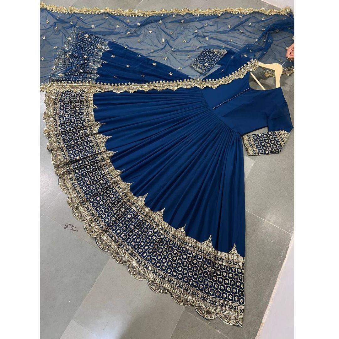 

Разработано платье высочайшего качества с тесно связанными дупаттами.