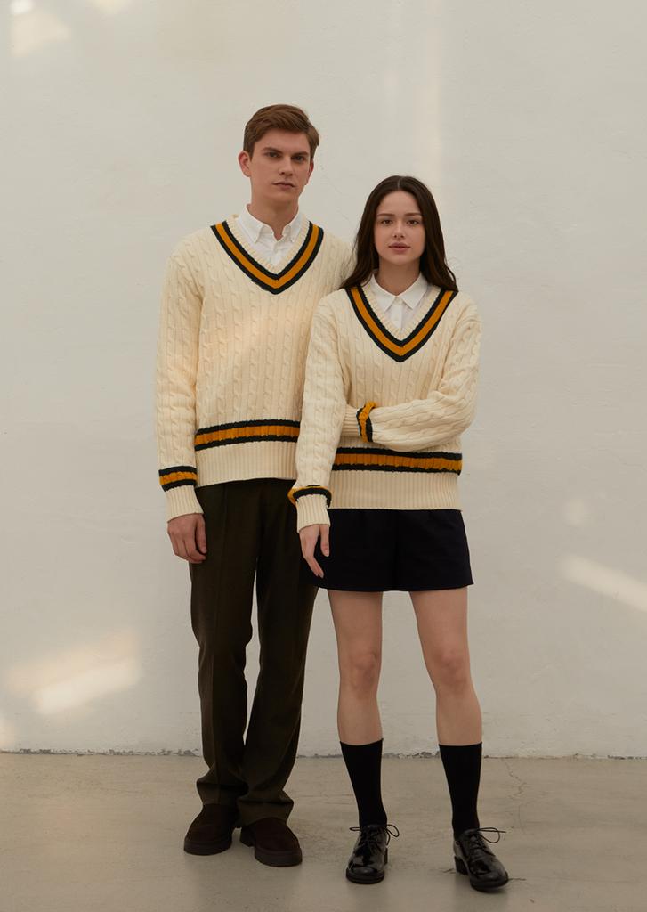 JUNECI SPORTS CLUB Jsc V-Neck Cable Preppy Knit (Ivory)