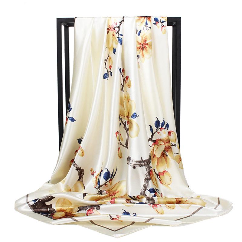 Høykvalitets luksuriøst silkeskjerf pannebånd Skjerf Halsskjerf For kvinner Kjede Silkeskjerf Dekorativt sjal for kvinner