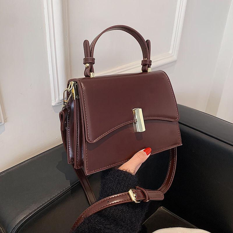 

Модная портативная маленькая квадратная сумка, новая женская на плечо, кроссбоди, подмышечная сумка