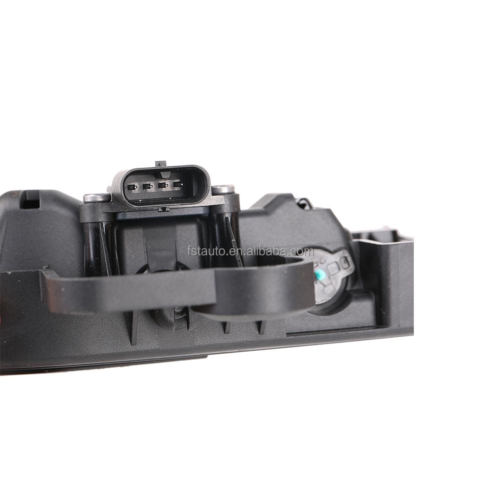 1528114-00-D LH car door handle For Tesla Model 3 outside handle 152811400d