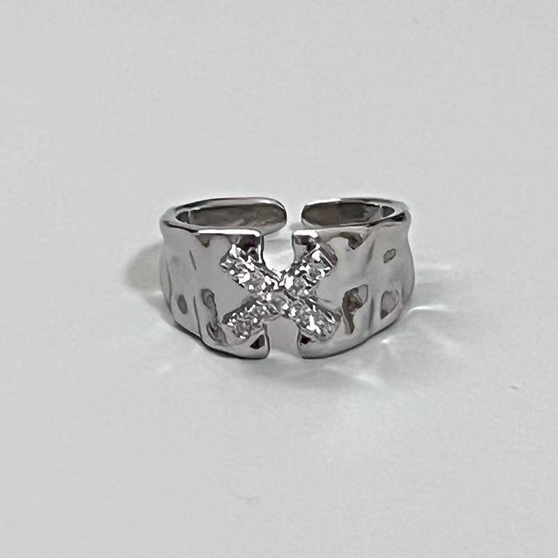 High-End Zircon Cross Ring with French Style for Female Students