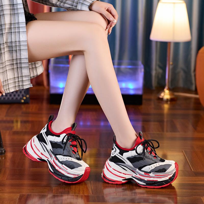 Thick sole heightening Paris dad new shoes women's 2025 mesh casual sports shoes Internet celebrity foreign style wear-resistant genuine