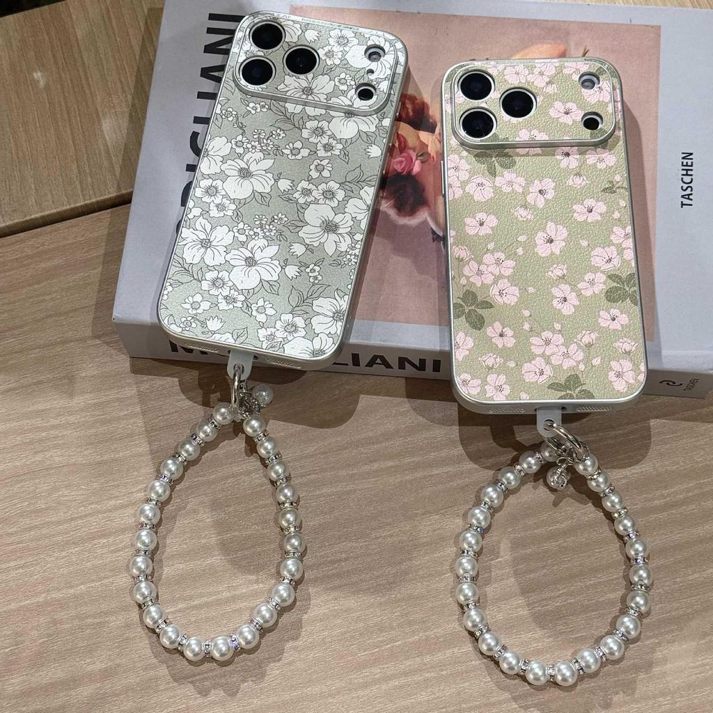 Floral Design iPhone 17 Pro Max Magnetic Protective Case with Leather Texture