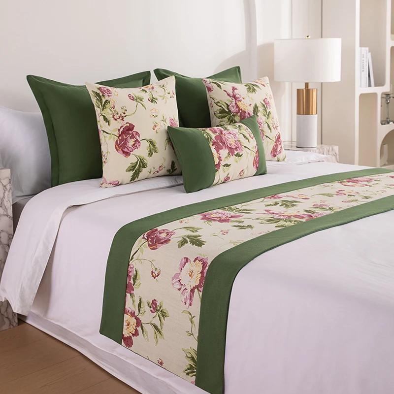 

Jacquard Bed Runner Pillow Case Scarf Solid Soft Luxury Bedding Protector Slipcover Bedroom Guestroom Hotel Wedding Room Decor 30x50cm pillowcase