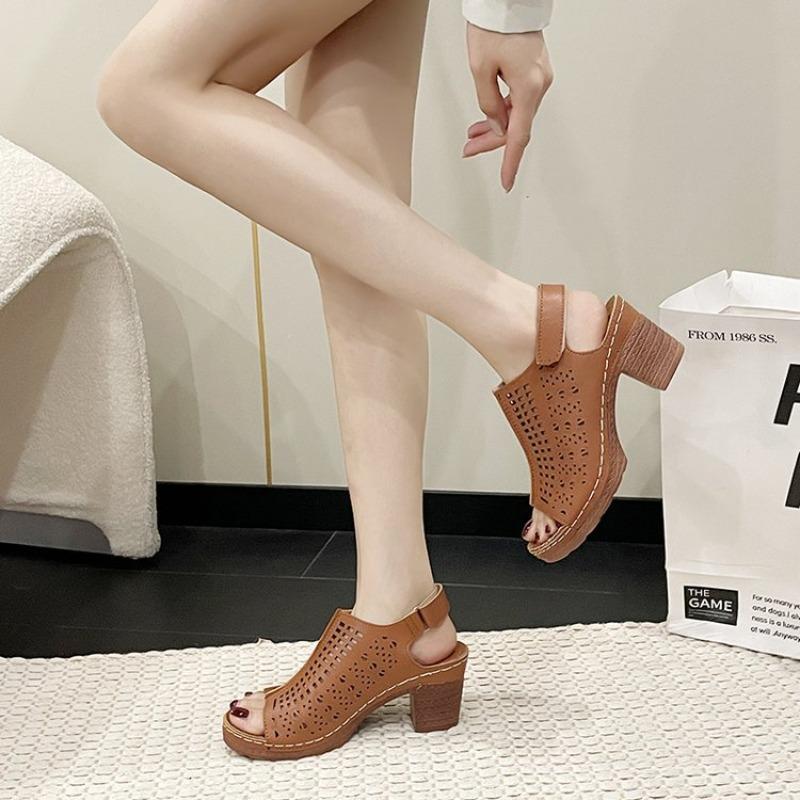 

Летние новые сандалии с толстым каблуком и открытым носком, женские модные ретро сандалии с толстым каблуком 43 коричневый