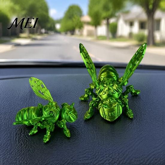 Collectible Bee Figure 3D Printed Mechanical Figurine, Hornet Ornament with Movable Joints, Articulated Wasp Desktop Model Fidget Toy, Insect