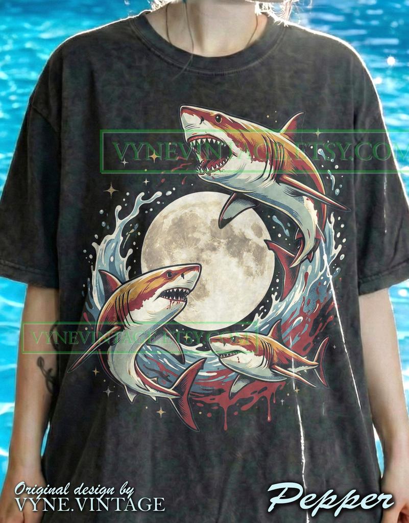 Vintage 90S Shark Moon Comfort Colors® Tshirt, Retro Great White Tees, Ocean Predator Sweater, Nature Animal Tanktop, Y2K Streetwear