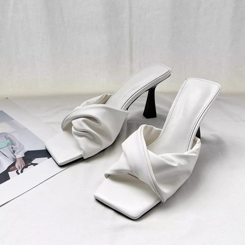 Mode Damen High Heels Pantoletten Plissierte Sandalen mit eckiger Zehenpartie Sexy Fad Slides Pumps 2025 Sommer Neue Schuhe Flip Flops Zapatillas De Mujer