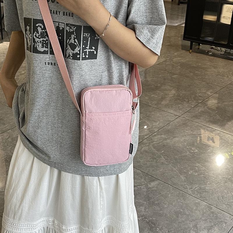 Summer new solid color women's bag fashion change bag small fresh mobile phone bag simple mini shoulder messenger bag