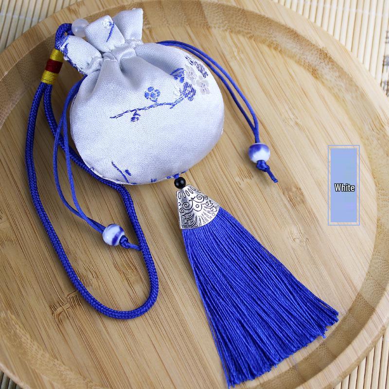 Dragon Boat Festival Herbal Sachet: Lavender & Mugwort Scented Cloth Pouch