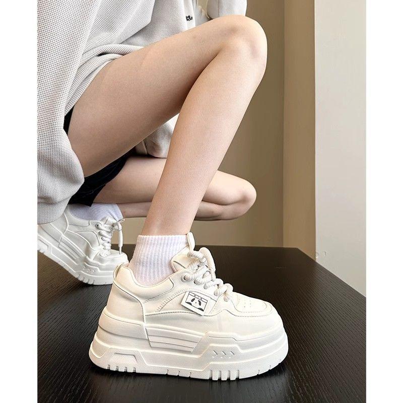 Muffin Platform White Shoes Women's 2025 Autumn New Versatile Height-increasing Student Sports Board Shoes Casual Shoes