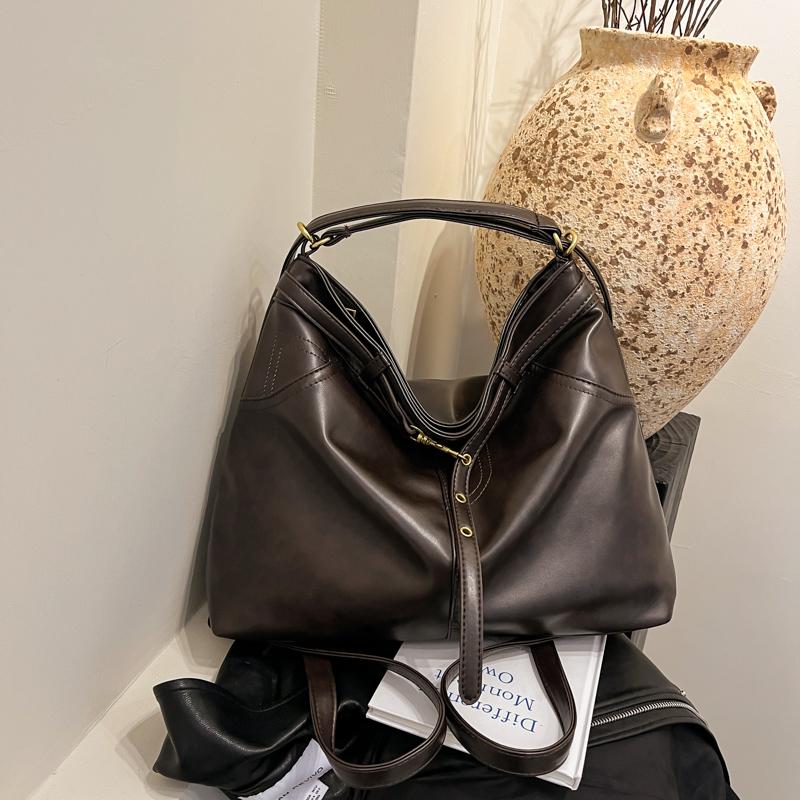 Large Capacity Tote Bag Leather Women's Commuter Shoulder Bag Multifunctional Backpack