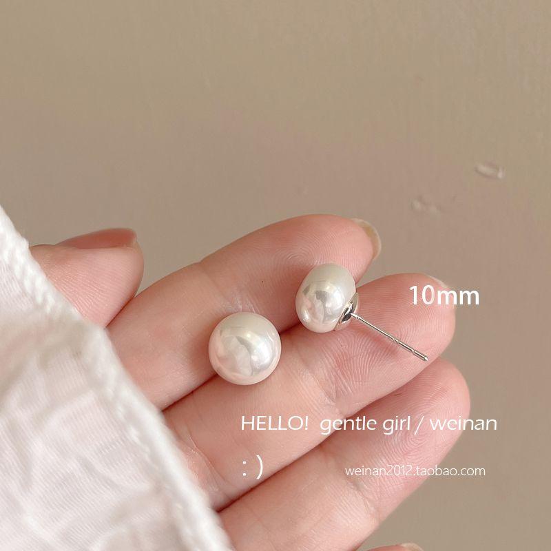 

Bread Pearl Stud Earrings 2025 New Arrival Hot-Selling Earrings Young Adult Accessible Luxury Classy Feeling Tong Qin Eardrop Jewelry White and Thin