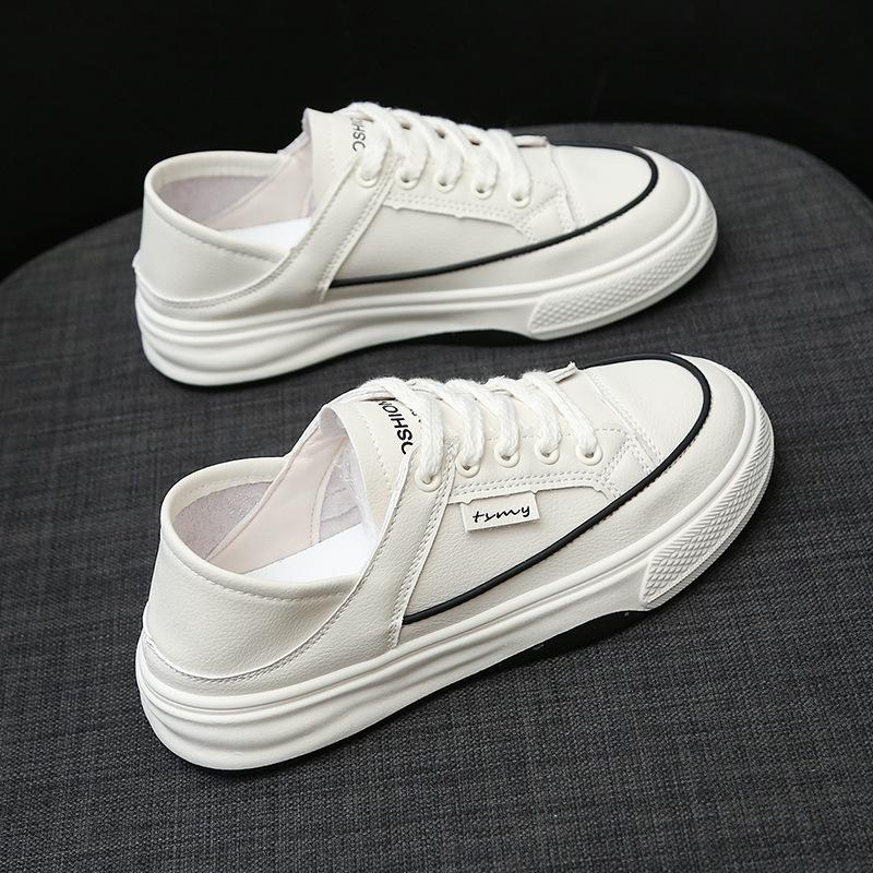 Popular lazy two wear little white shoes women's models 2025 summer new versatile flat-bottomed casual one-pedal board shoes super hot