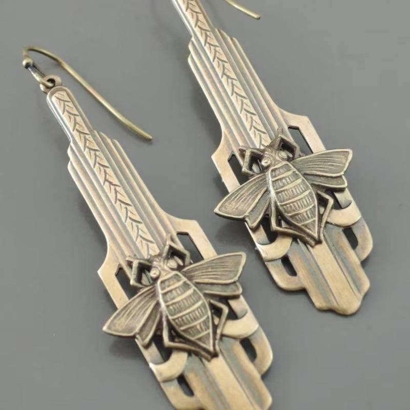 New Hot Sale Women's Earrings Retro Fashion Creative Women's Jewelry