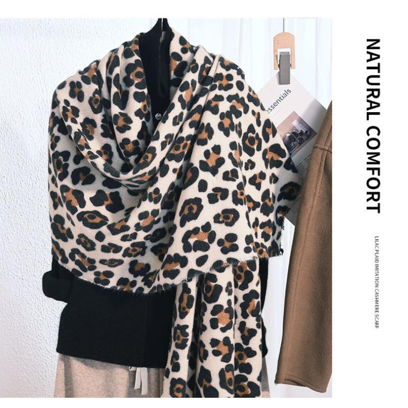Eșarfă de lux de iarnă pentru femei Design clasic cu imprimeu de leopard Imitație lungă de șal de cașmir pentru femei Foulard gros Toba de încălzire