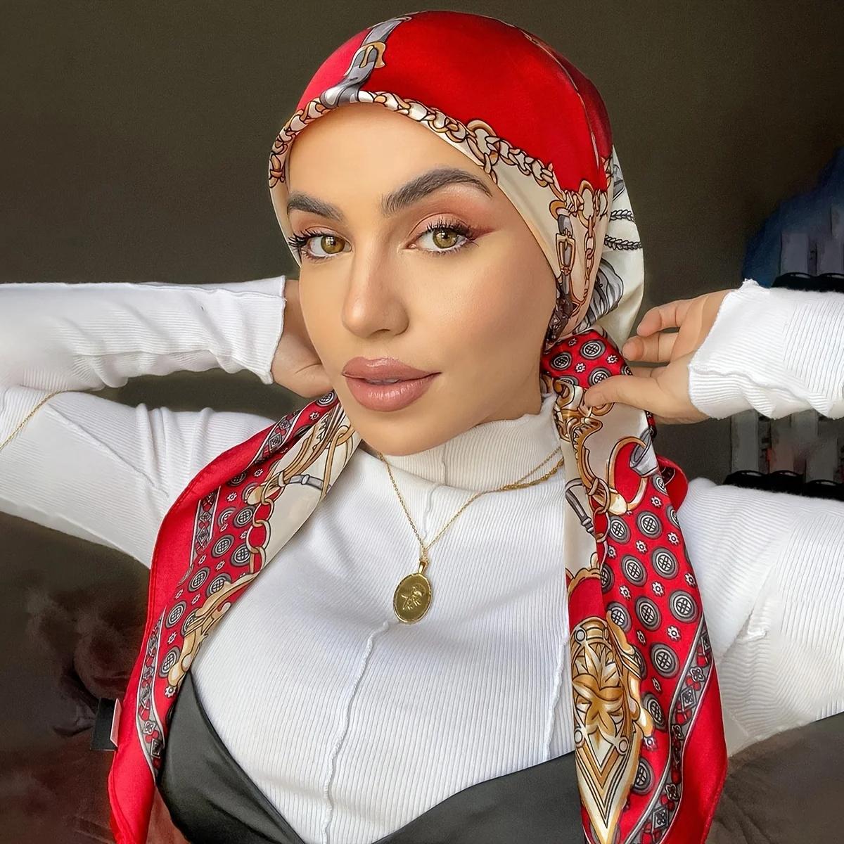 

Роскошный бренд Мусульманский платок-хиджаб квадратный с принтом цепей Имитация шелка атласный шаль Зрелый подходящий Солнцезащитный головной убор