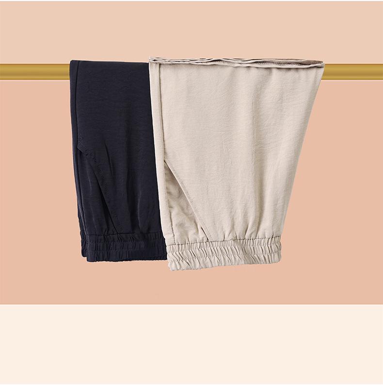 2026 New Ice Silk Mom Pants: Lightweight Summer Style, Versatile Straight-Leg, Casual Nine-Tenths Length for Middle-Aged and Elderly Women.