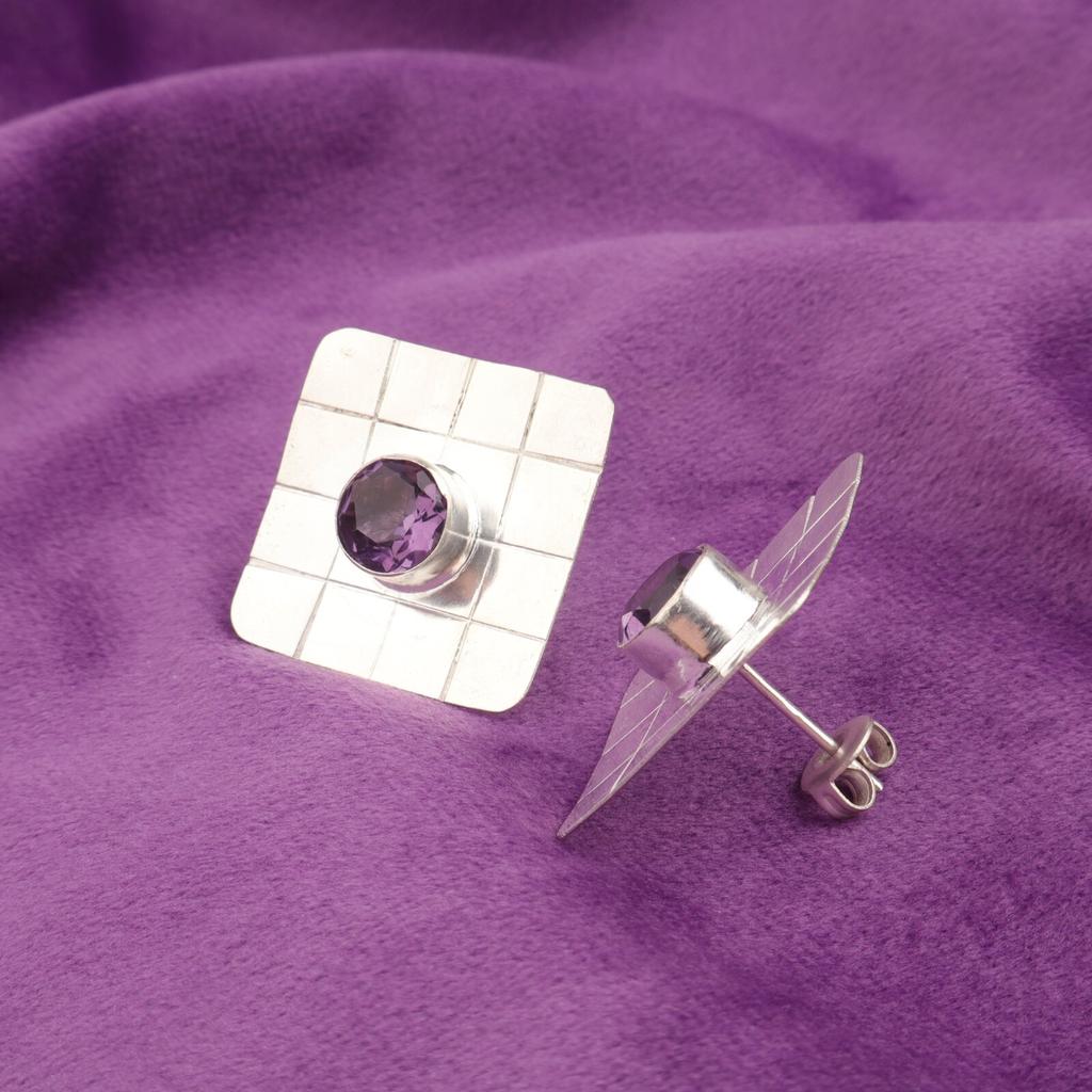 Round Natural Amethyst Sterling Silver Mother Gift Stud Post Butterfly Earrings EE-146-4