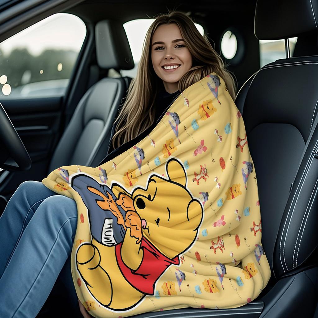 Cartoon Winnie the Pooh Who Loves Honey Print Flannel Blanket Soft Multifunctional Decortive Universal Throw Blankets Gift