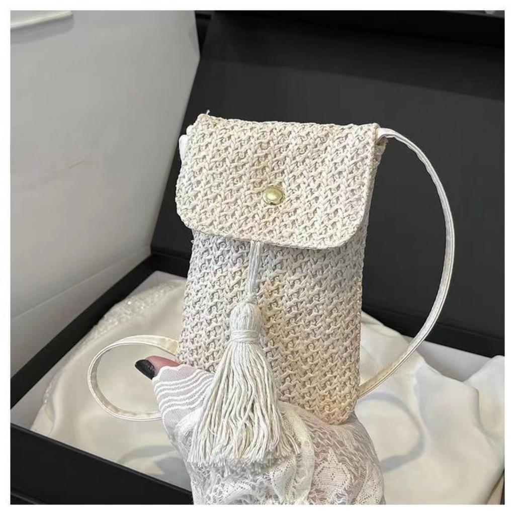 Fashionable Summer Beach Vacation Mini Shoulder Bag -Adjustable Shoulder Strap, Magnetic Buckle Design, Solid Tassel Details, Crossbody Phone Bag