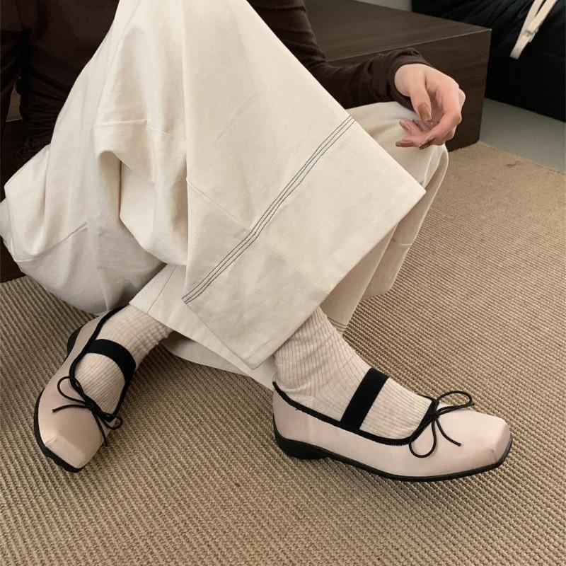 French bow light mouth flat heel single shoes women's shoes 2025 spring and autumn square head retro soft sole Doudou grandma ladyshoes