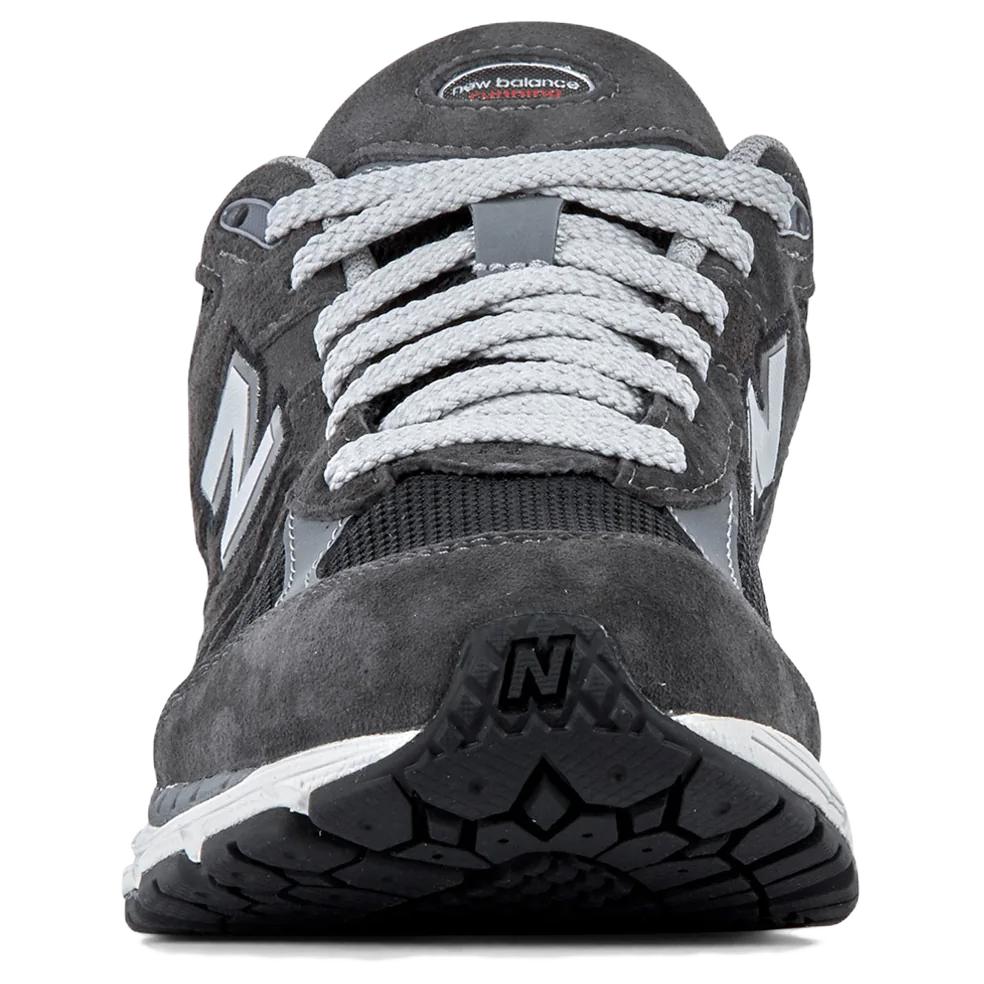 New Balance 2002R Black Cement Unisex Sneakers Slate-Grey U2002RA