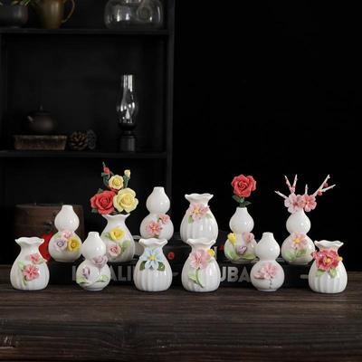 Handgefertigte weiße Porzellan-Pinch-Vase - Hydroponischer Blumenhalter, Kürbis-Glückssack-Design für Wohnzimmerdekoration