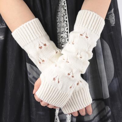 Accessoarer – Handskar & Vantar
