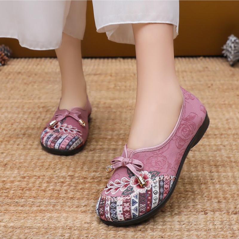 Spring and Summer Breathable and Comfortable Shoes Women's Shoes Casual Soft Soles Walking Shoes