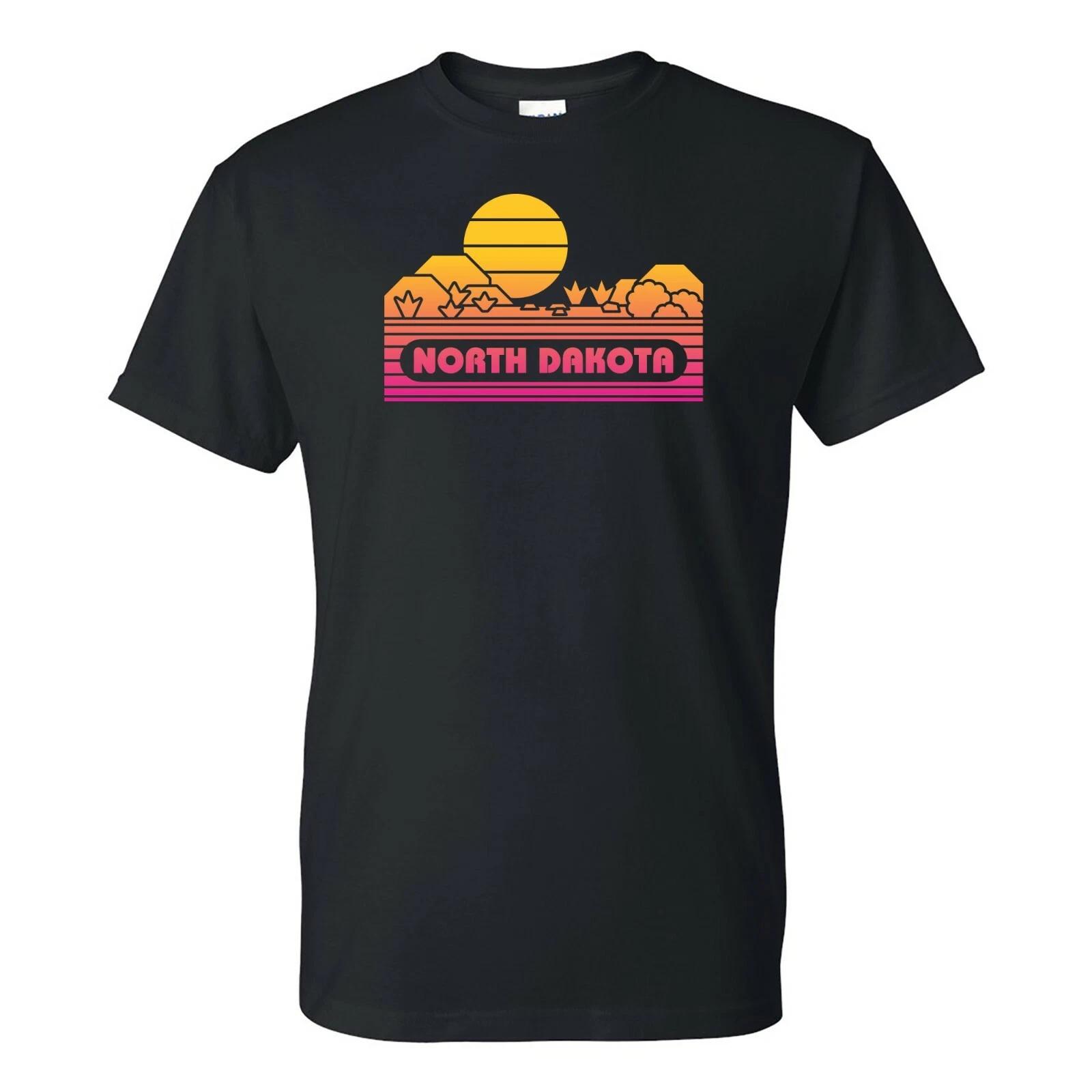 North Dakota Groovy Sunset - Landscape Vacation Home State T Shirt - Black M