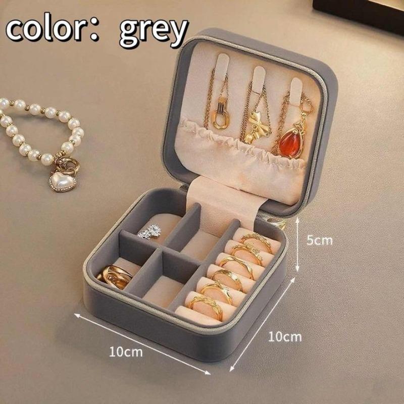 

Portable Mini Jewelry Storage Box Travel Organizer Jewelry Case Leather Storage Earrings Necklace Ring Jewelry Organizer Display сірий колір