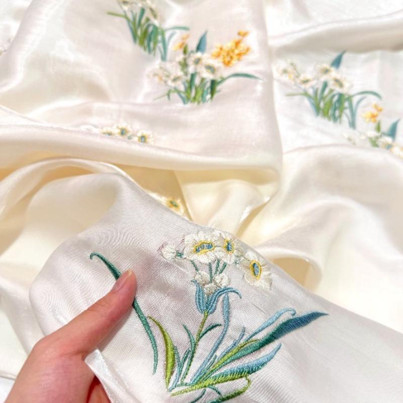Hanfu Ancient Style Narcissus Embroidered Fabric DIY Sewing Skirt Children's Clothing Ladies Cheongsam Clothing Fabric