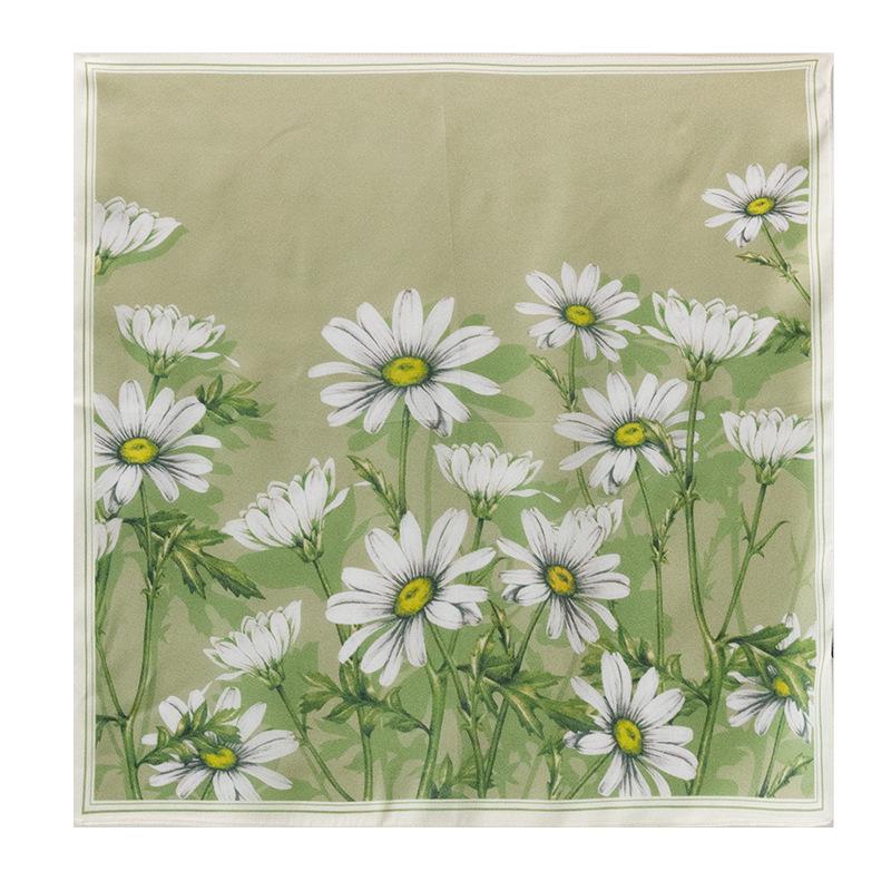 Elegant Green Daisy Mulberry Silk Scarf - Pastoral Style Women's Neck Warmer