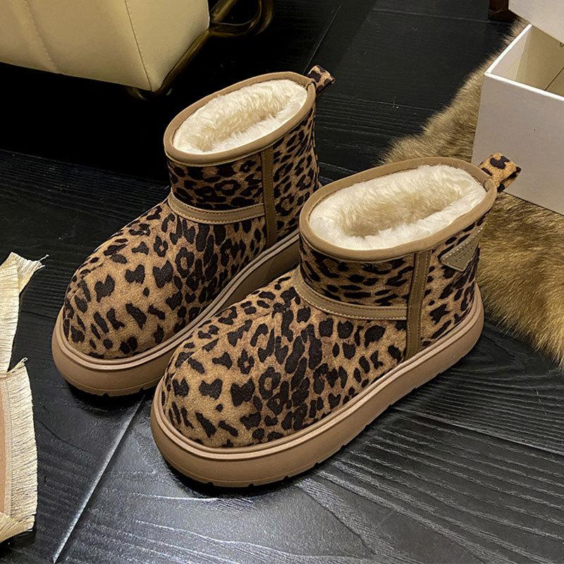 

Зимние женские теплые сноубутсы с большой головой 2025 зима новые бархатные утолщенные маленькие короткие ботинки теплые хлопковые туфли 40 цветной печати леопарда