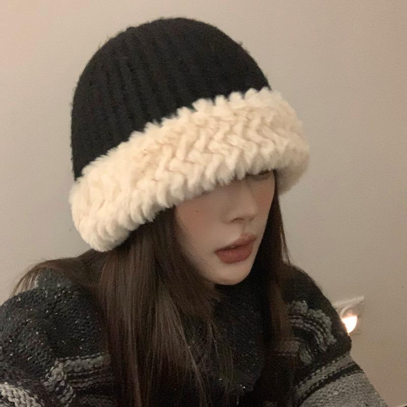 Plush knitted wool hat women's autumn and winter warm versatile cute face small new basin hat winter