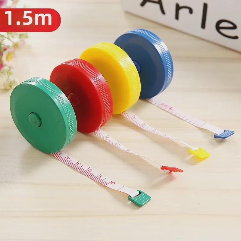Niedliches 1,5 m Mini-Kunststoffmaßband - Automatisches einziehbares weiches Maßband für Kleidung
