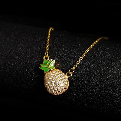 Niche Design Magnetic Suction Pineapple Pendant Necklace Femininity Light Luxury Personality Versatile Neck Chain