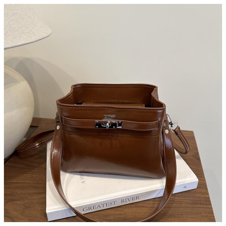 Geantă de umăr la modă, geantă sub braț, model crocodil, geantă pentru navetă pentru femei, geantă pătrată mică crossbody nouă de primăvară