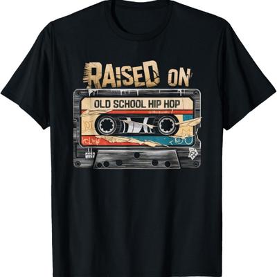 RAISED ON OLD SCHOOL HIP HOP Tshirt Cassette Graffiti Rap T-Shirt