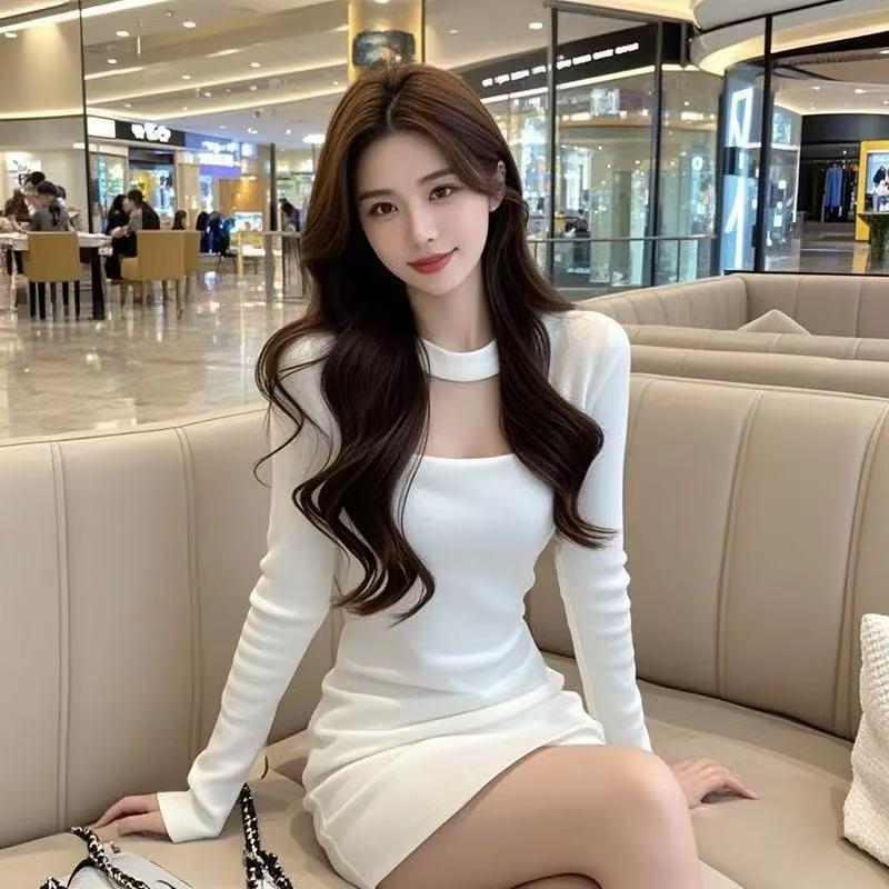 French Halter Neck Long Sleeve Retro Slim Waist Dress