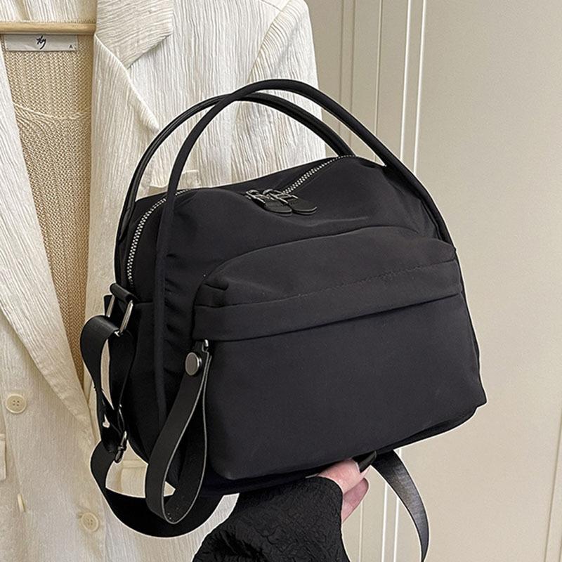

New simple and lightweight casual bag fashionable and versatile women s oblique span bag single shoulder portable commuter bag women чёрный