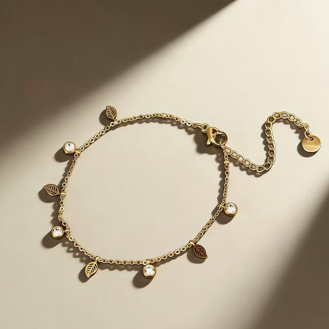 Стильный титановый стальной браслет на щиколотку со звездами, луной и бриллиантовыми акцентами - Невыцветающий и множество дизайнов Titanium Steel Anklet